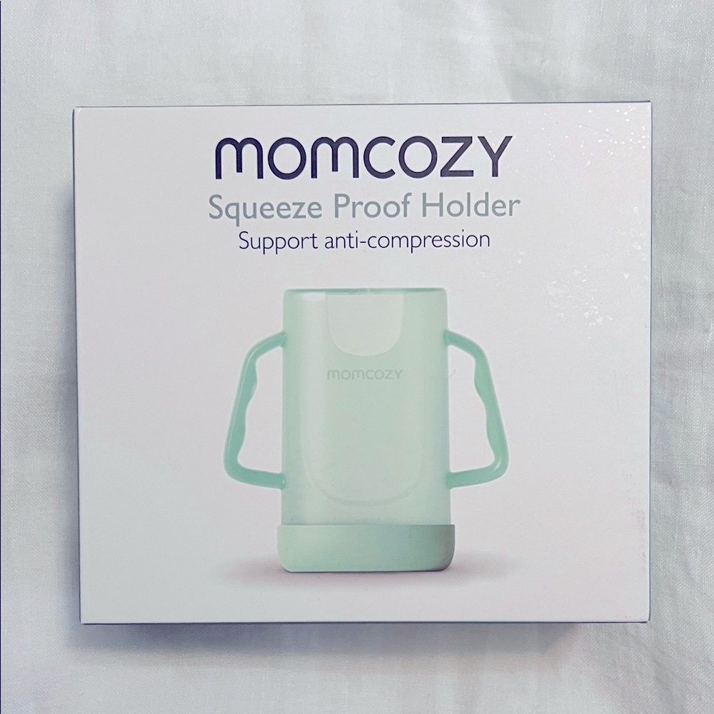 Momcozy Squeeze Station with Reusable Pouches - Mint Green and Cream - Picture 7 of 15